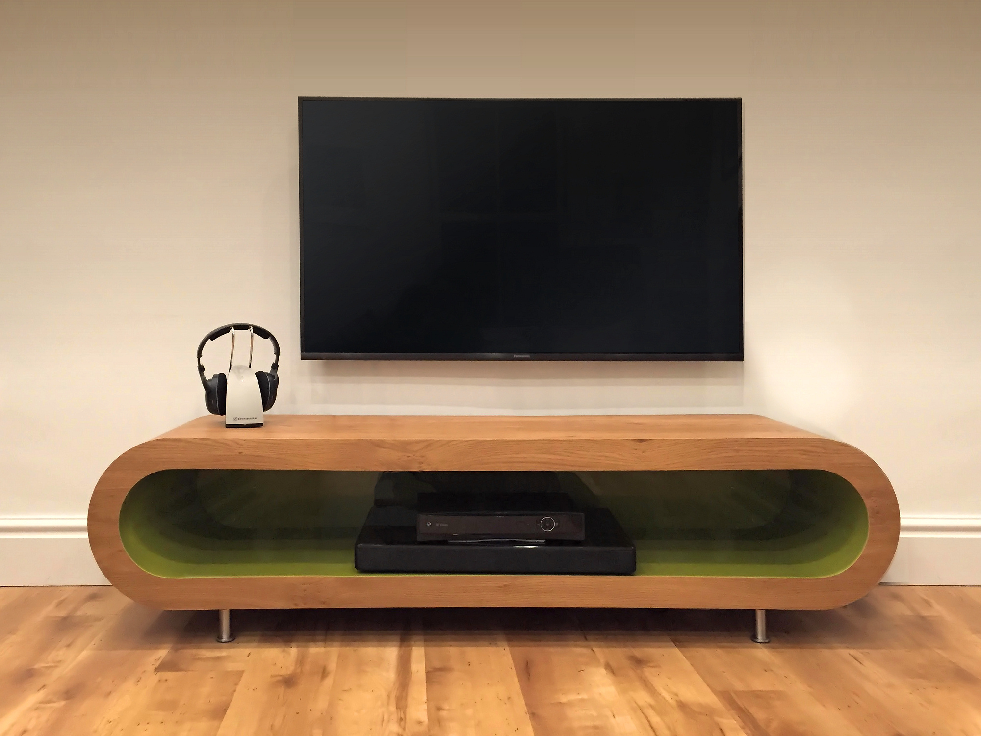 best tv stand for zwift